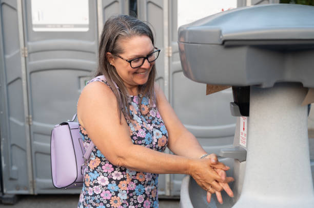 Affordable portable toilet rental in Alta, IA